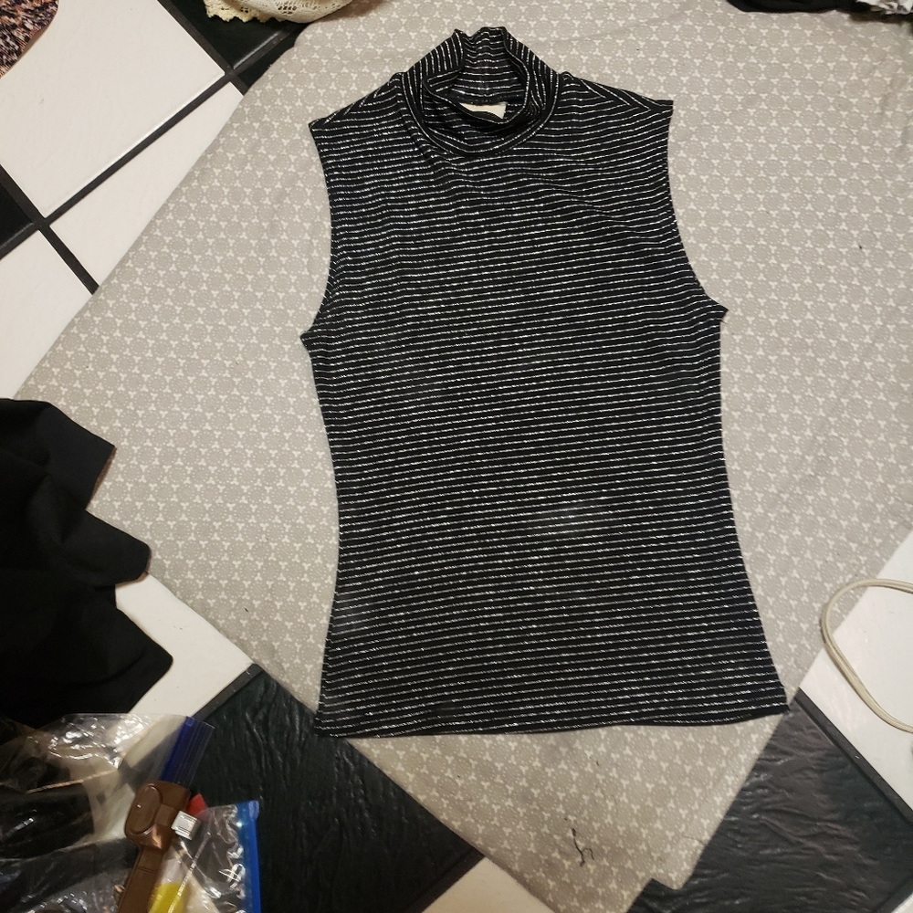 VINTAGE LIEBE- LIGHTWEIGHT SLEEVLESS TURTLENECK TANK/M/NWOT